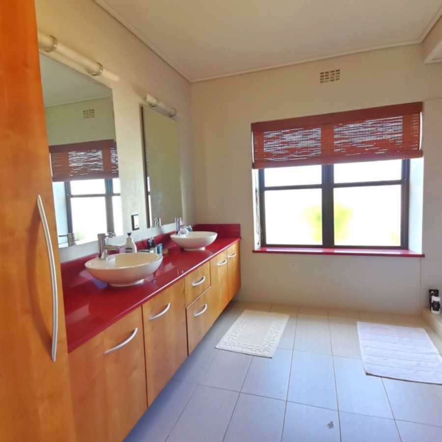 2 Bedroom Property for Sale in Benguela Cove Lagoon Wine Estate Western Cape